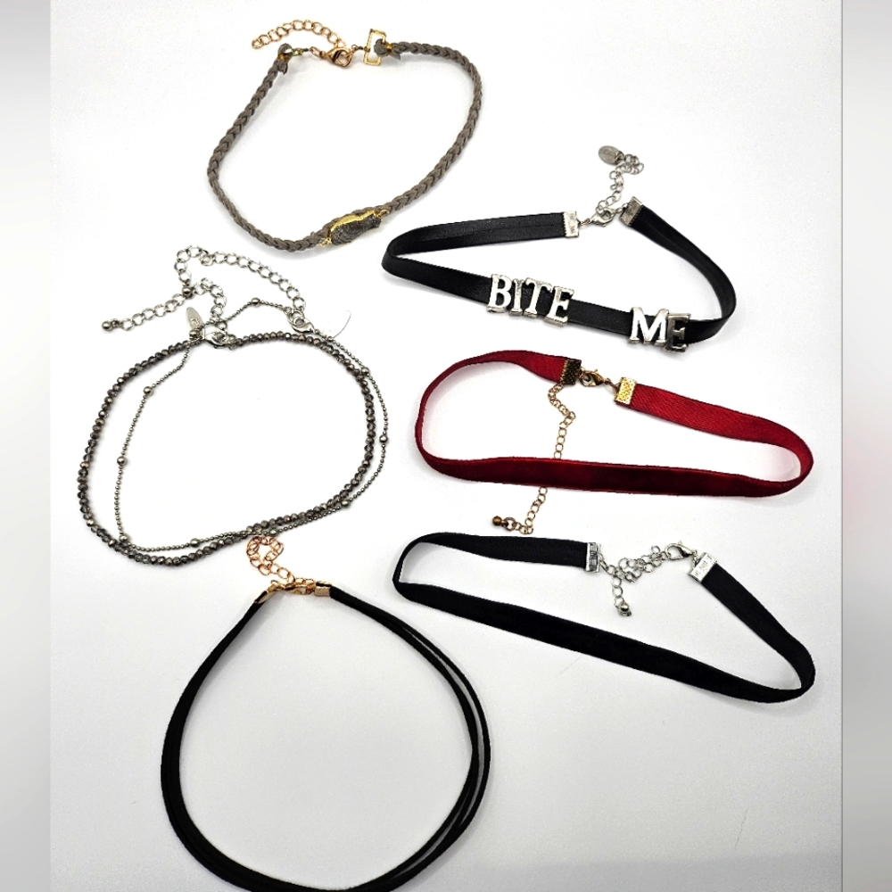 Chocker necklaces